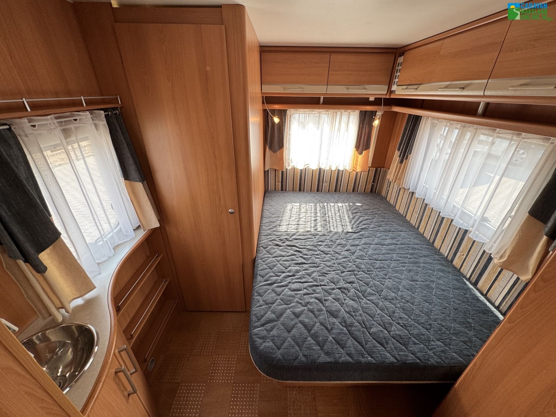 Foto 19 van Caravelair Ambiance Style 475 | Nette staat | Vast bed | 4p!