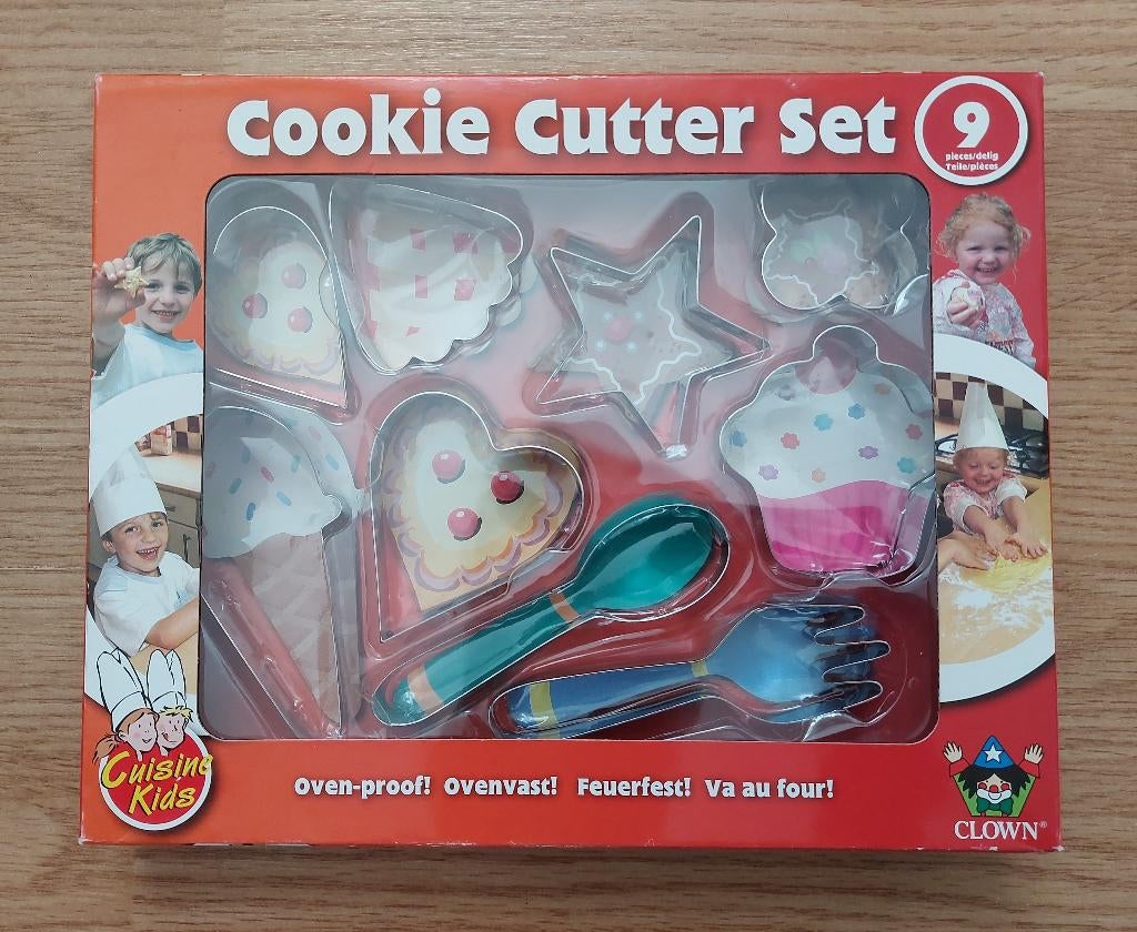 9 koekjes vormpjes / uitsteek vormpjes, Overige typen, Ophalen of Verzenden, Nieuw, Metaal