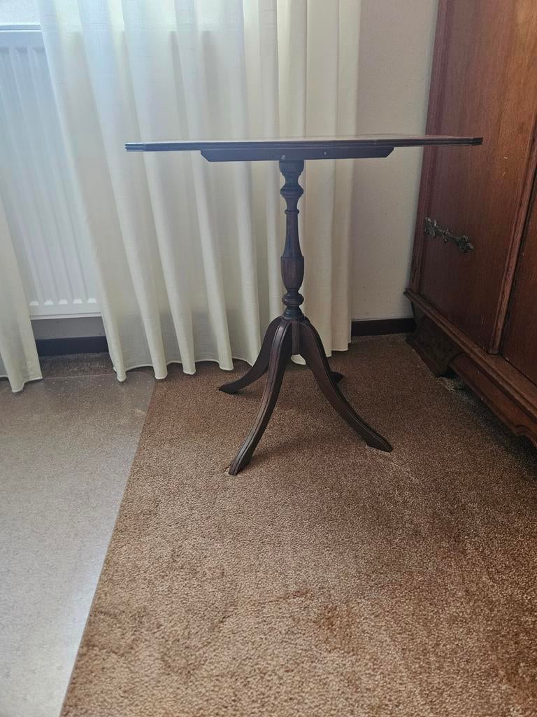 Prachtig antiek bijzettafeltje met leren inzet, Minder dan 55 cm, Gebruikt, Antiek klassiek, Rechthoekig