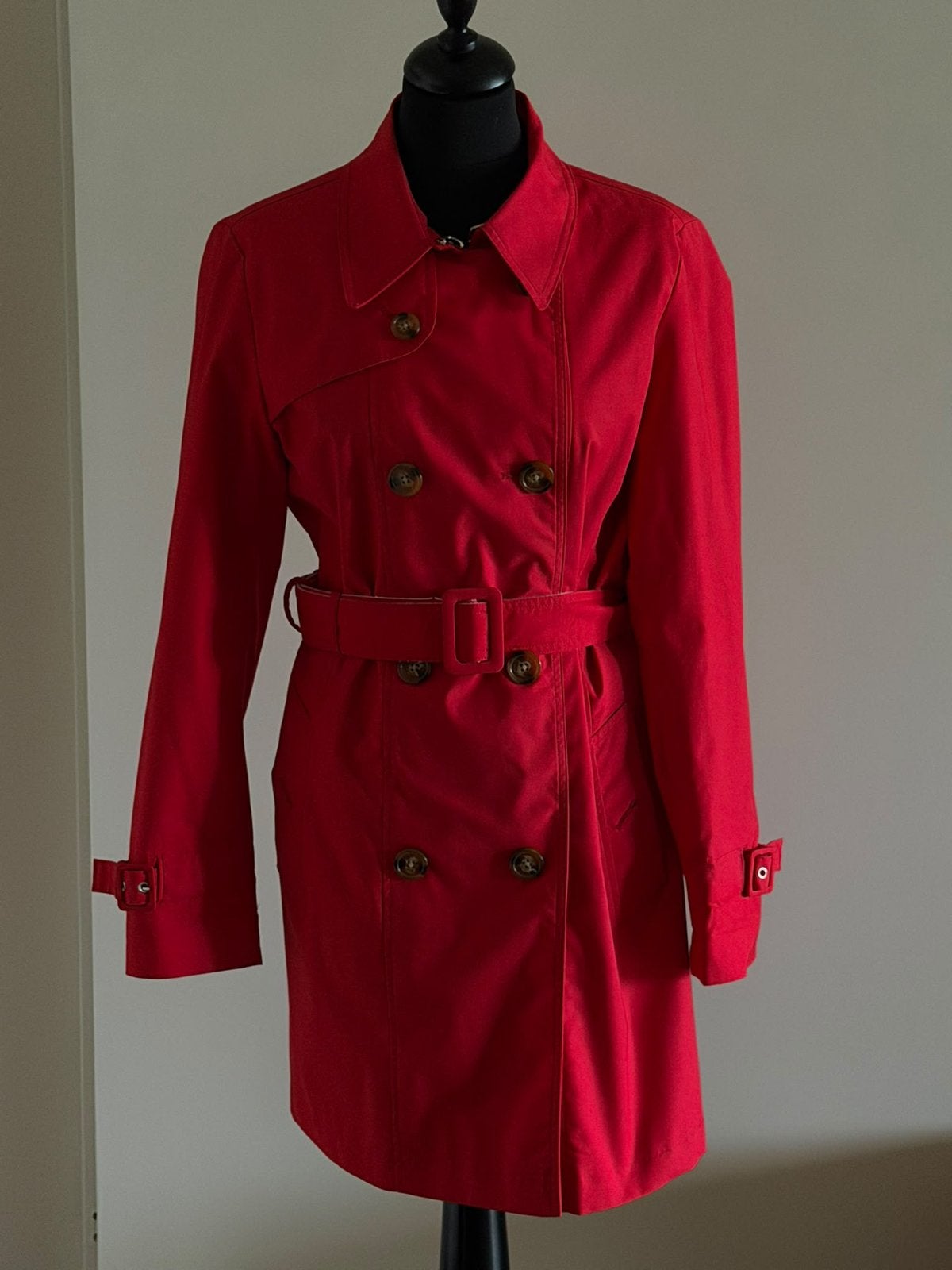Rood kleurig dames regenjas van het merk Esprit, Ophalen of Verzenden, Zo goed als nieuw, Rood