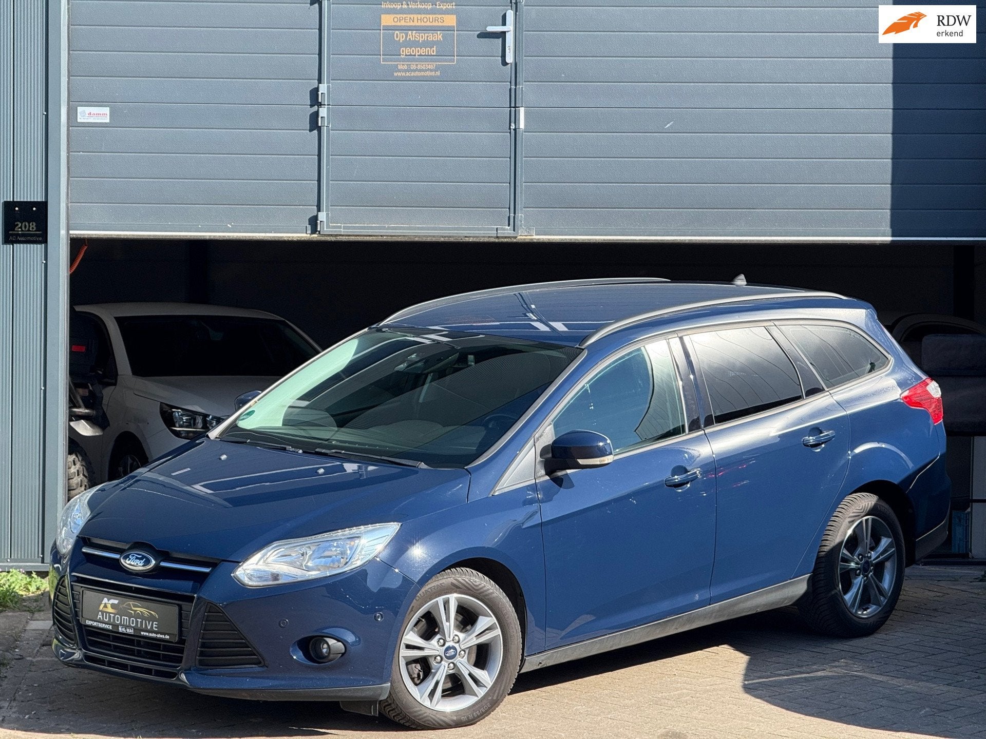 Ford Focus Wagon 2.0 TDCi Titanium Automaat, Gebruikt, 4 cilinders, Blauw, 163 pk