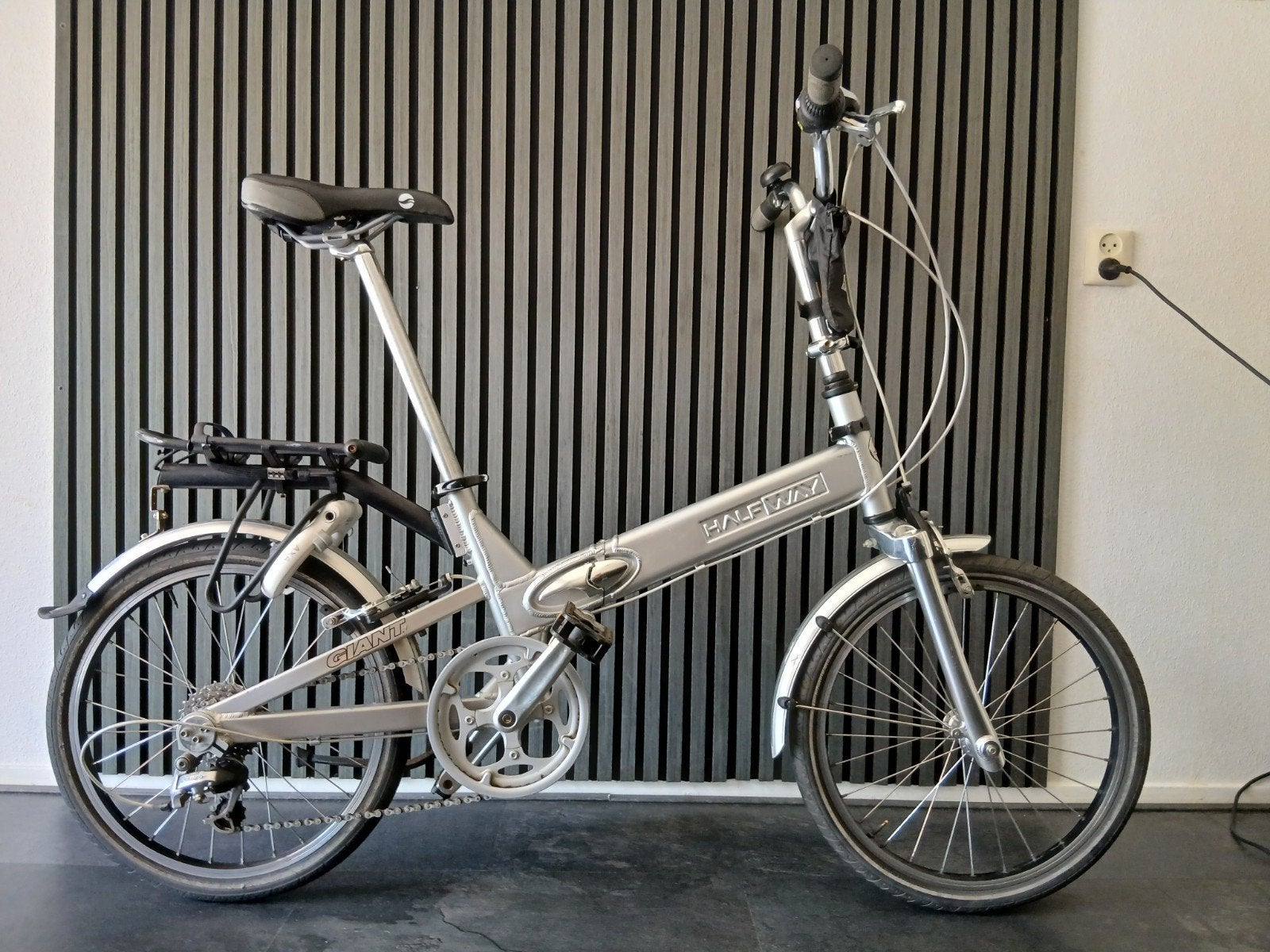 Giant Halfway vouwfiets 7 versnellingen en draagtas, Ophalen, 20 inch of meer, Versnellingen, Zo goed als nieuw