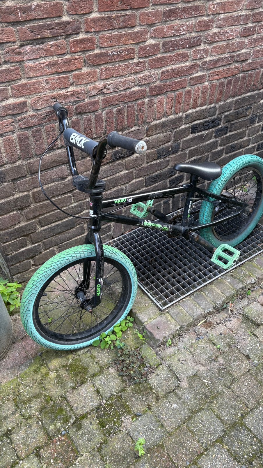 Haro Downtown bmxfiets 18inch, Fietsen en Brommers, Ophalen, Gebruikt, Velgrem, Handrem