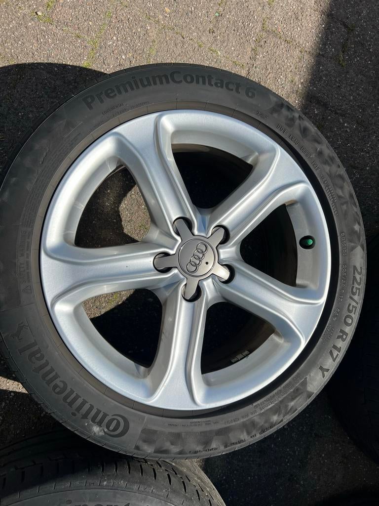 Wielen met banden - Audi - 17 inch 5x112- Zomerbanden, Ophalen of Verzenden, Gebruikt