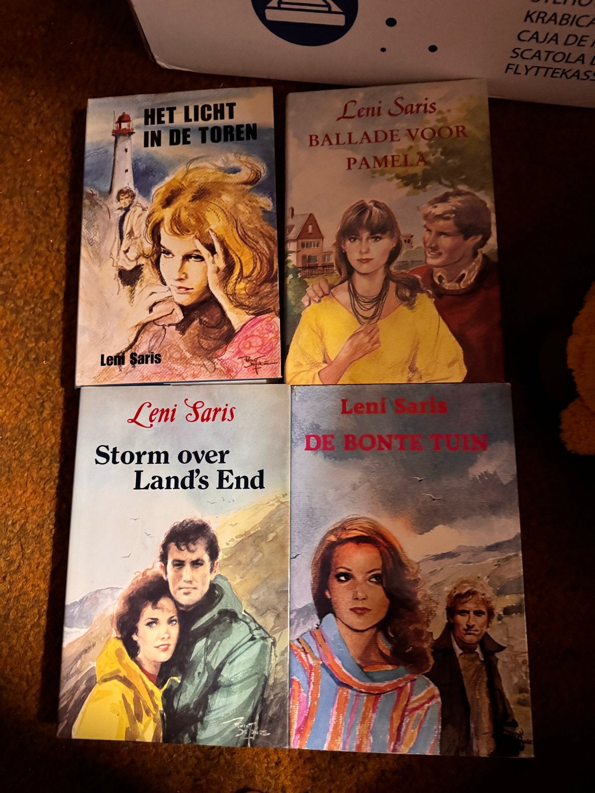 Leni Saris boeken: Het Licht in de Toren, Ballade voor Pamel, Ophalen of Verzenden, Gelezen, Nederland