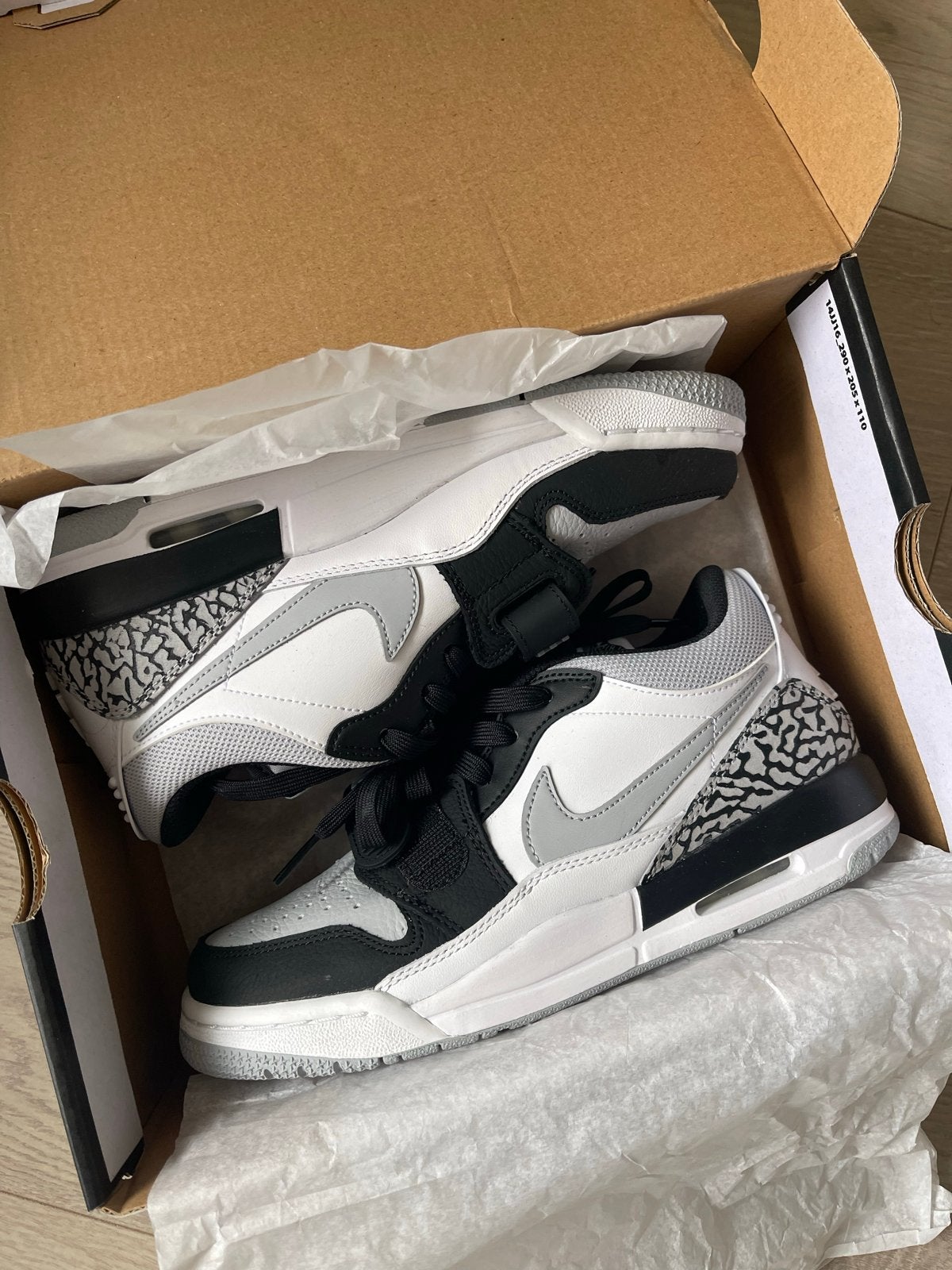 Nike Jordan Legacy 312 Low sneakers - Maat 38, Ophalen of Verzenden, Nieuw, Zwart, Sneakers of Gympen