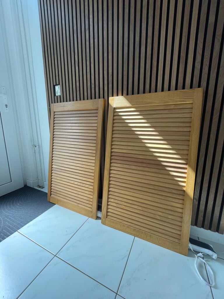 Louvre deur 2 stuks, Ophalen, Zo goed als nieuw