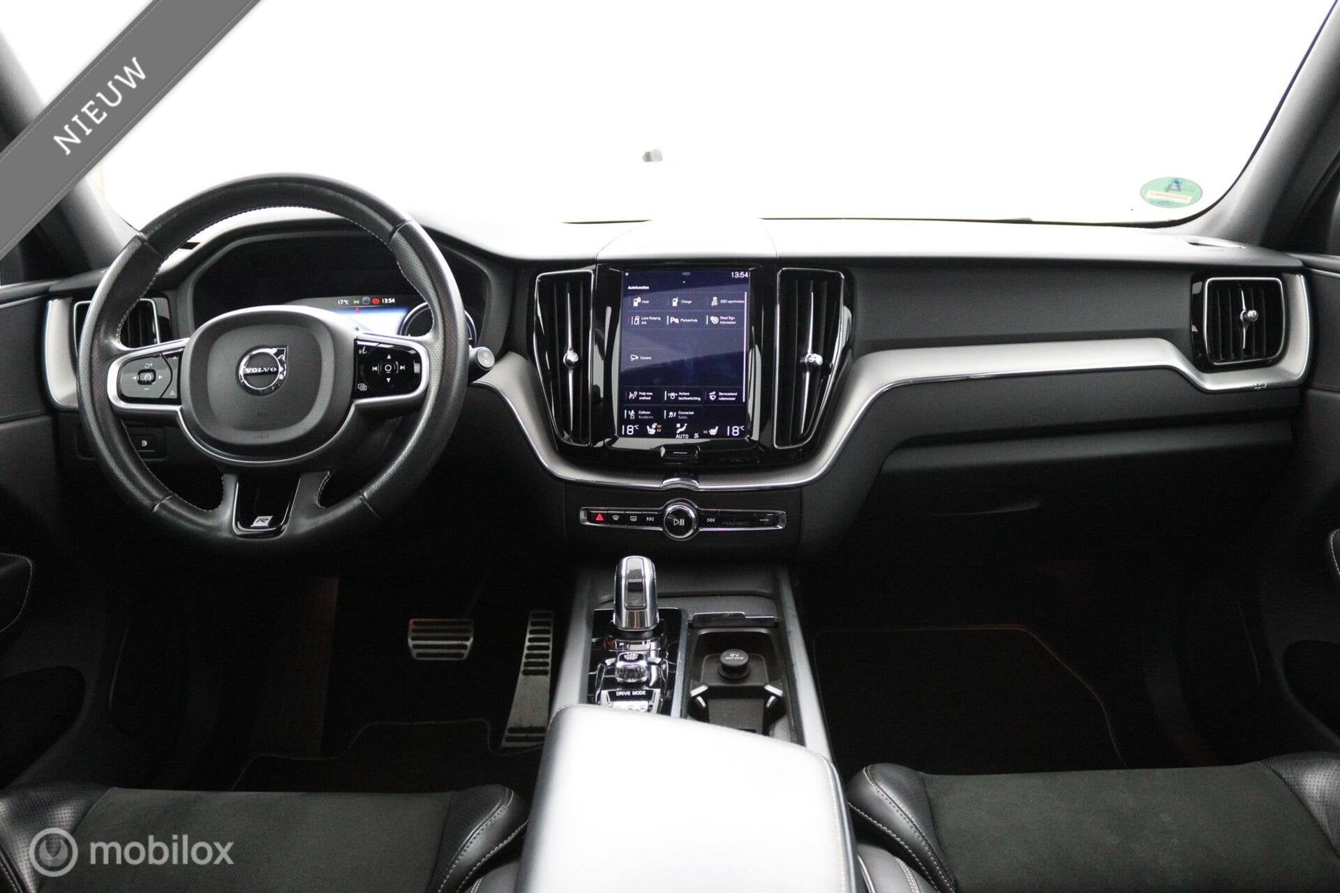 Volvo XC60 2.0 T8 Twin Engine AWD R-Design |SOH 91.4% | Trek, Automaat, Gebruikt, 138 €/maand, Bedrijf