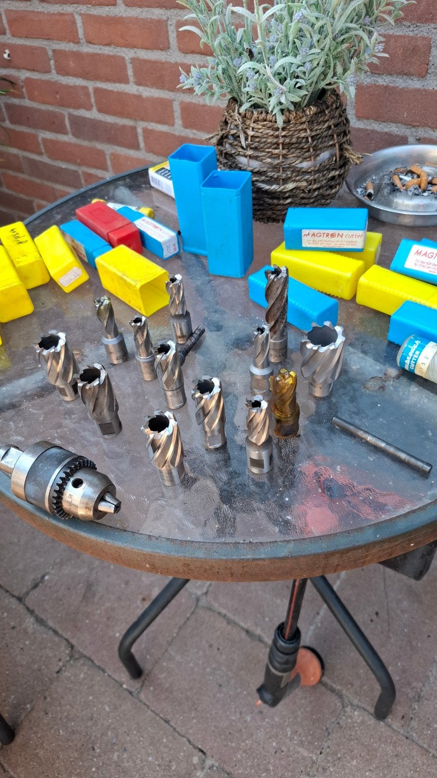 Set van diverse kernboren en boorkop, Ophalen of Verzenden, Gebruikt, Overige typen