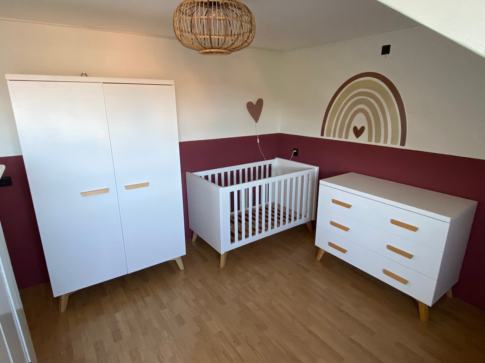 TWF Mika babykamer compleet.   Top set!, Ophalen, Zo goed als nieuw, Ledikant