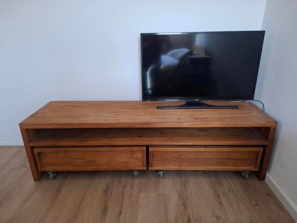 Zwaar hardhouten tv meubel met laden, Gebruikt, 150 tot 200 cm, Teakhout, Ophalen of Verzenden