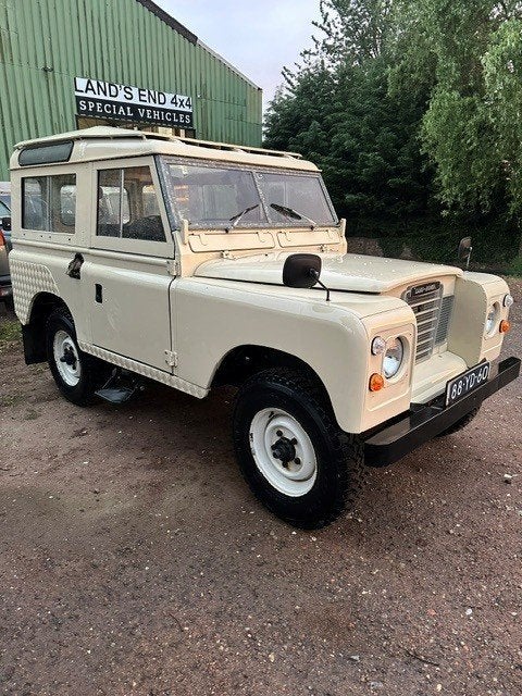 Land Rover 1977 Wit, Auto's, Land Rover, Bedrijf, 4x4, Trekhaak, Series, Benzine, SUV of Terreinwagen, Handgeschakeld, Geïmporteerd