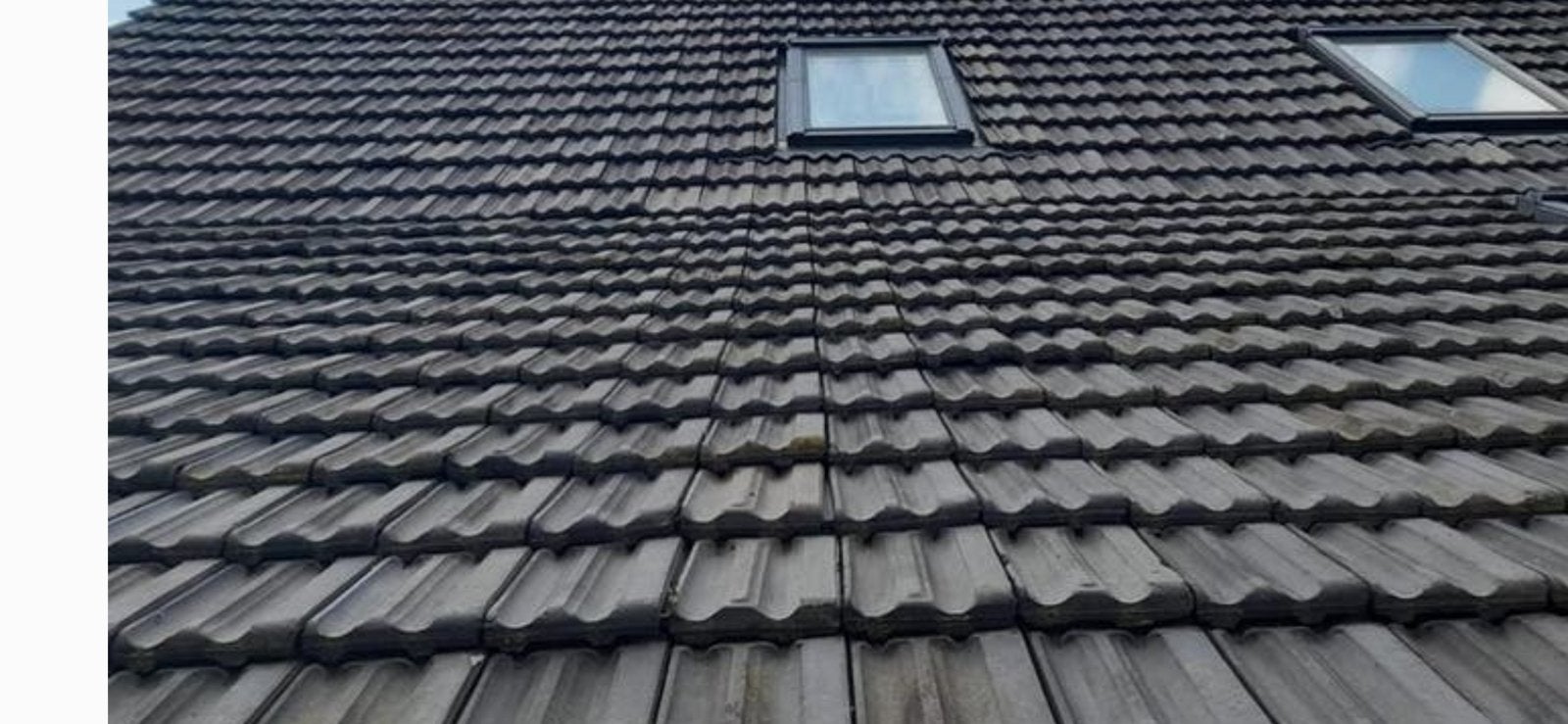 Vlakke mulden blauw gesmoord dakpannen, Ophalen, Steen of Klei, Blauw, Zo goed als nieuw