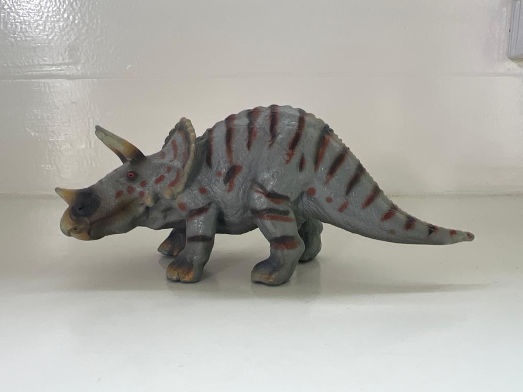Triceratops Dinosaurus Speelgoedfiguur, Ophalen of Verzenden, Zo goed als nieuw, Overige soorten, Beeldje of Figuurtje