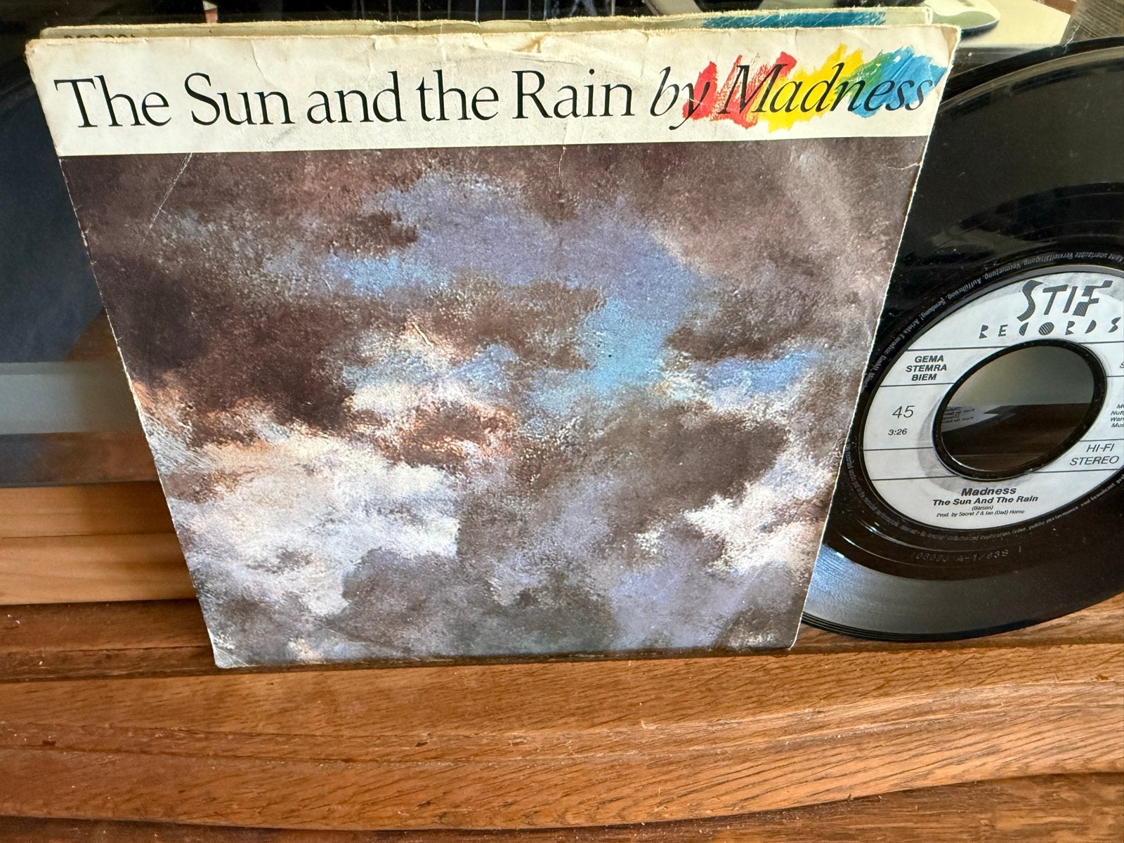 Madness - The Sun and the Rain (Single), Originele persing, 7 inch, Ophalen of Verzenden, Zo goed als nieuw
