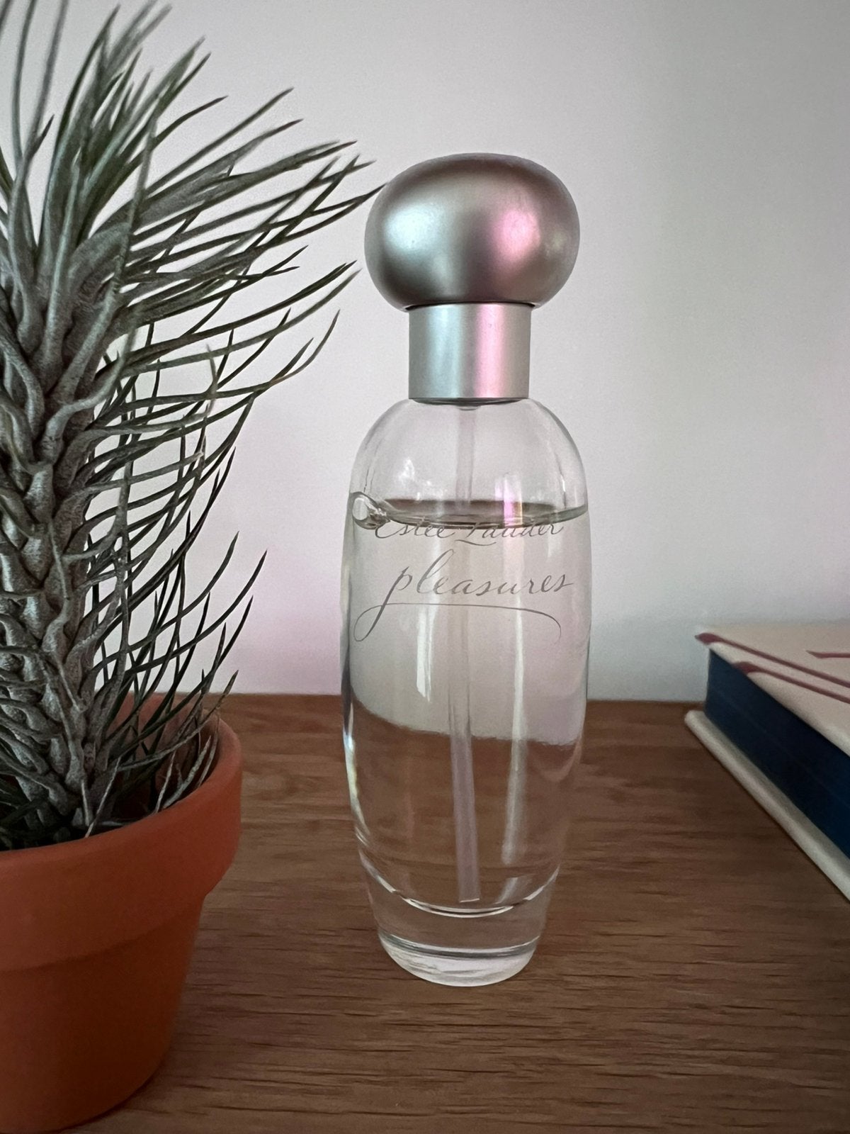 Estée Lauder Pleasures Eau de Parfum – 30 ml, Ophalen of Verzenden, Zo goed als nieuw