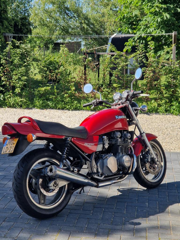 Kawasaki Zephyr 750 - Klassieke Naked Bike, Motoren, Occasion, 4 cilinders, Motorrijbewijs A, Bedrijf