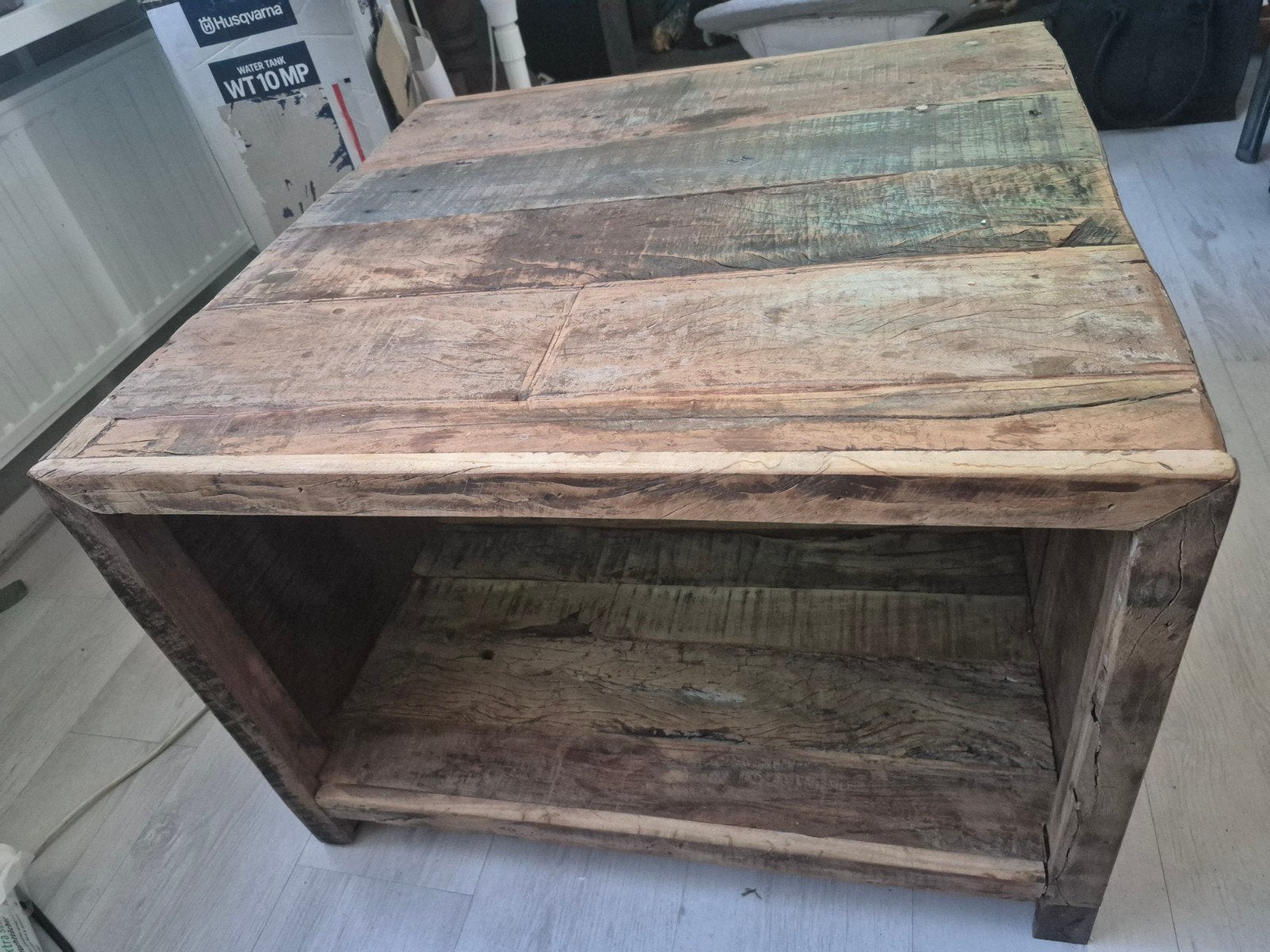 Robuuste salontafel van gerecycled hout, Ophalen, Gebruikt, 50 tot 100 cm, Vierkant