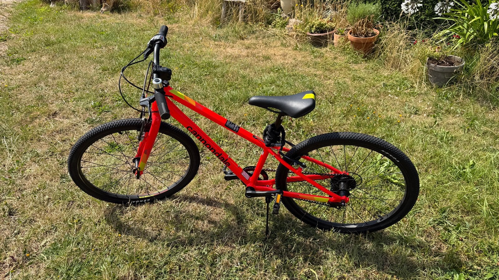 Cannondale 24” Kinderfiets Rood - Zo goed als nieuw, Fietsen en Brommers, Ophalen, Zo goed als nieuw, Velgrem, 20 inch of meer