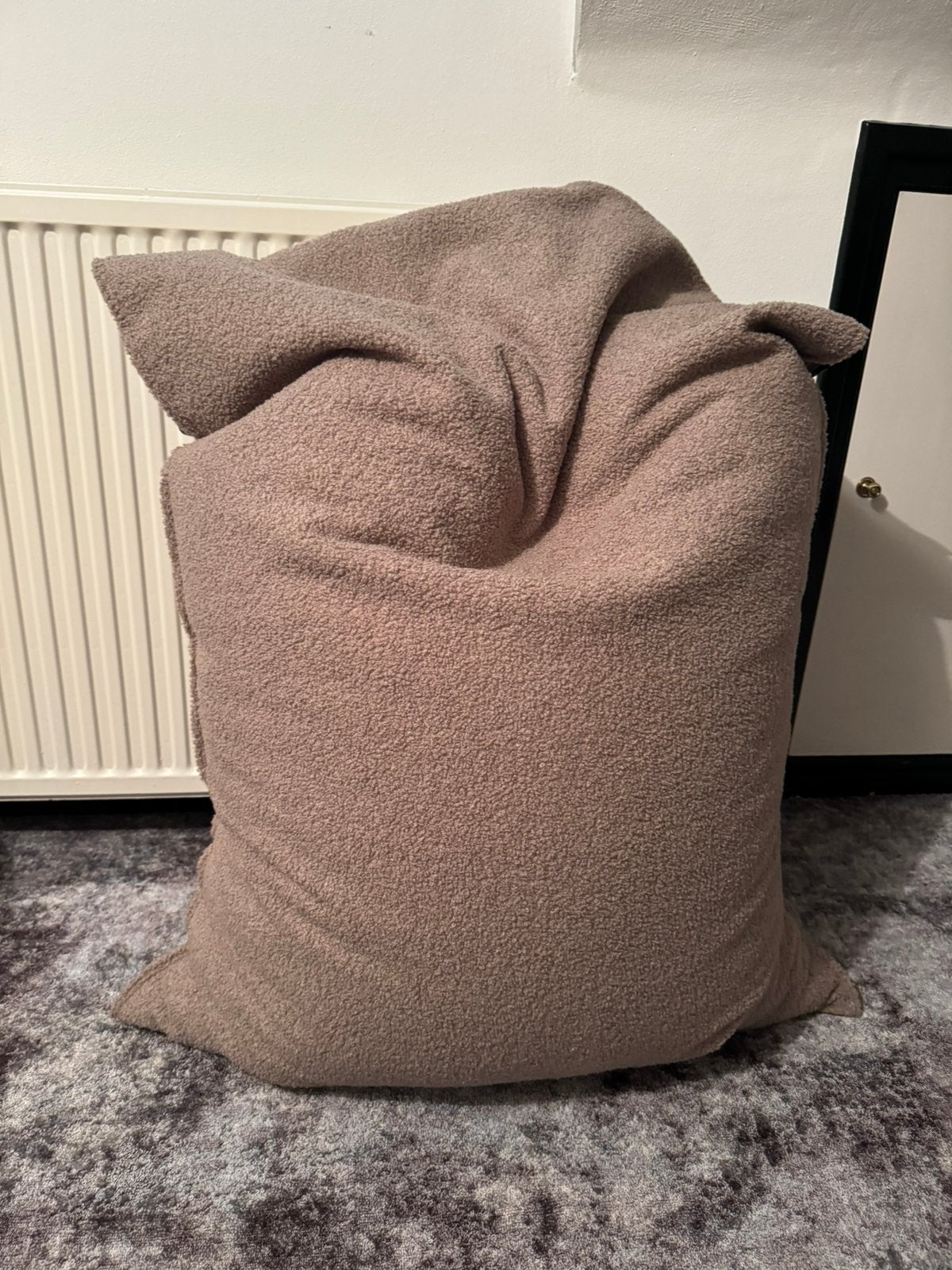 Zitzak teddy velours bruin taupe Lebel, Ophalen, Zo goed als nieuw