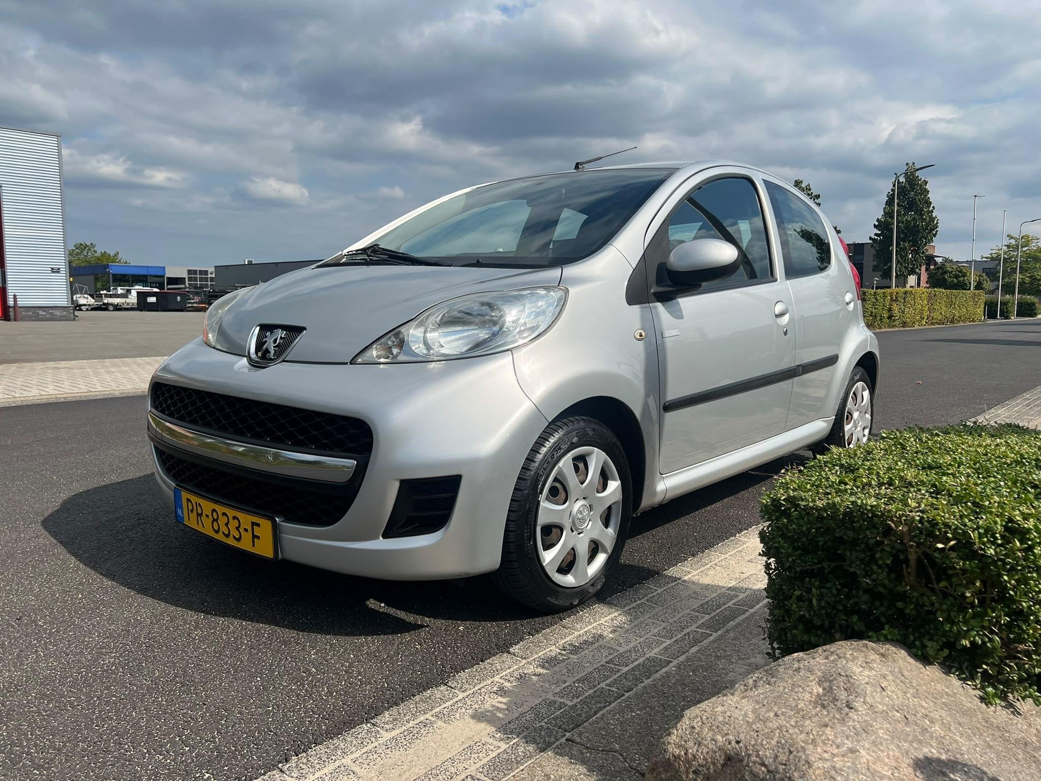 Peugeot 107 1.0-12V XS | Airco | Elek. Ramen Voor, Voorwielaandrijving, Stof, Gebruikt, 4 stoelen