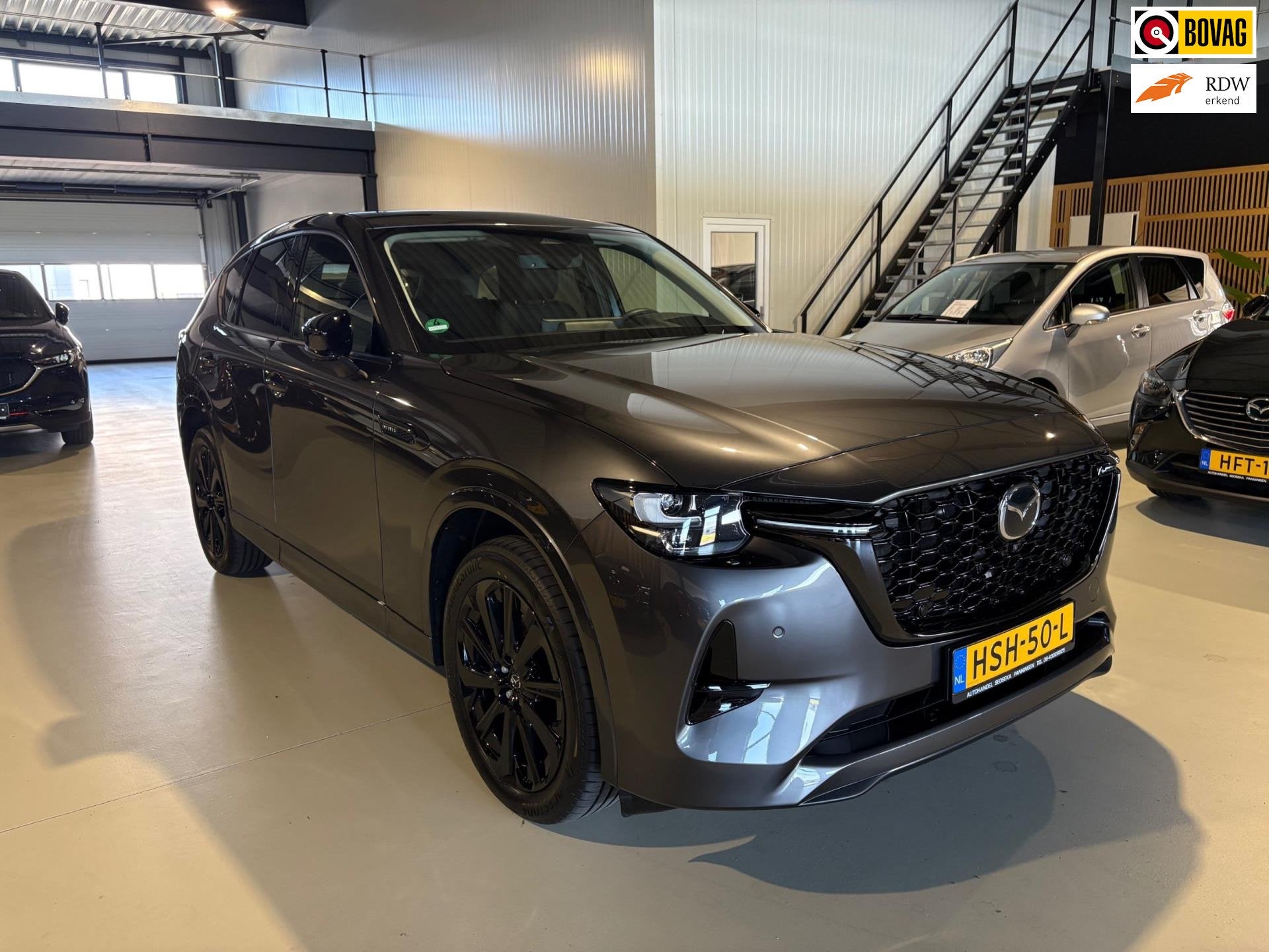 Mazda CX-60 3.3 e-Skyactiv D Homura AWD, Auto's, Mazda, Dealer onderhouden, Gebruikt, 254 pk, Leder