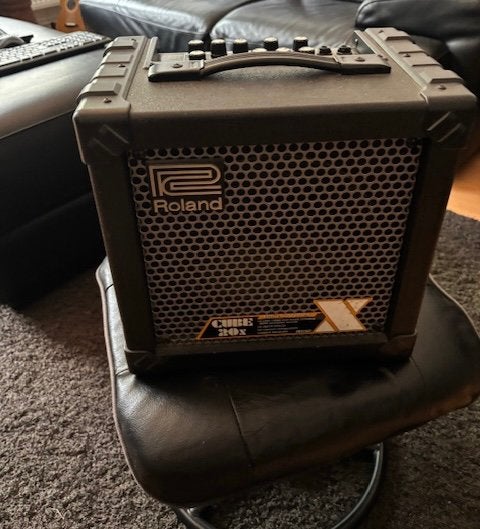Roland cube 20X gitaarversterker, Ophalen, Zo goed als nieuw, Minder dan 50 watt