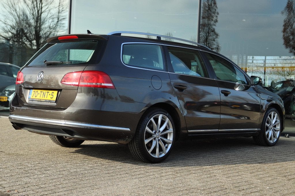 VOLKSWAGEN PASSAT VARIANT 1.4 TSI COMFORT EXE LINE AUT. | RI, Euro 5, Stof, Gebruikt, Bruin