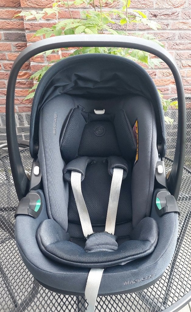 Maxi Cosi Pebble 360 PRo 2, Kinderen en Baby's, Autogordel, Ophalen of Verzenden, Zo goed als nieuw, 0 t/m 13 kg
