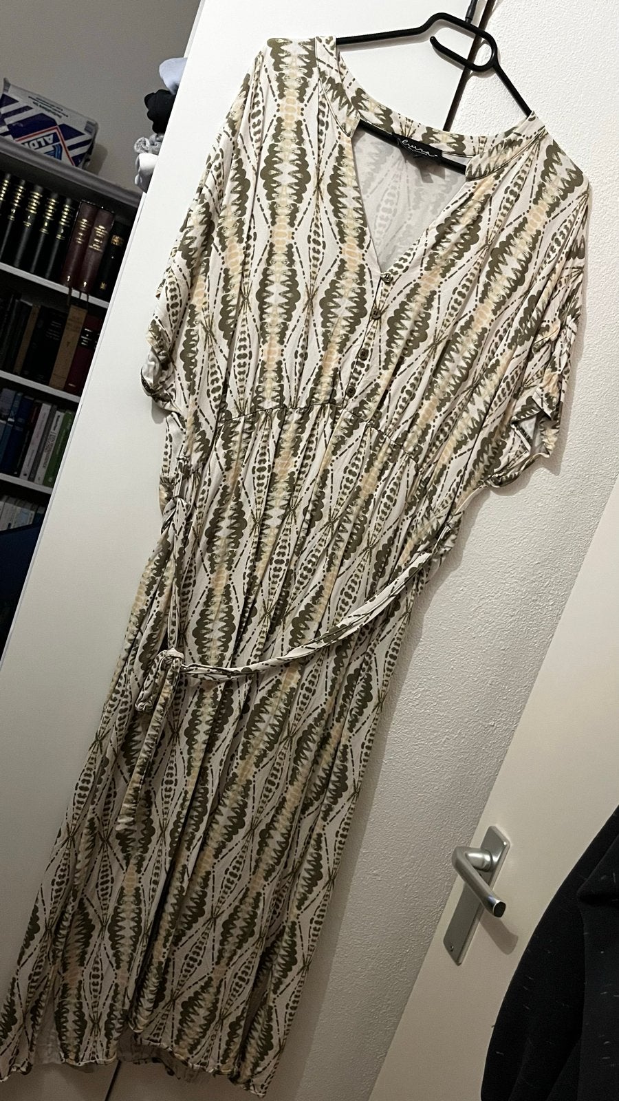 Elvira Collections Jurk en spijkerjasje set, Maat 42/44 (L), Ophalen of Verzenden, Zo goed als nieuw, Onder de knie