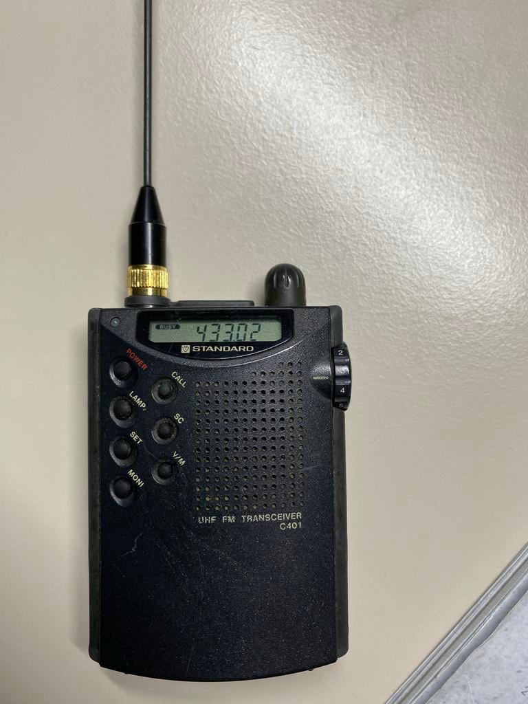 Standard C401 UHF FM Transceiver Portofoon, Telecommunicatie, Ophalen of Verzenden, Gebruikt, 2 to 5 km, Portofoon of Walkie-talkie