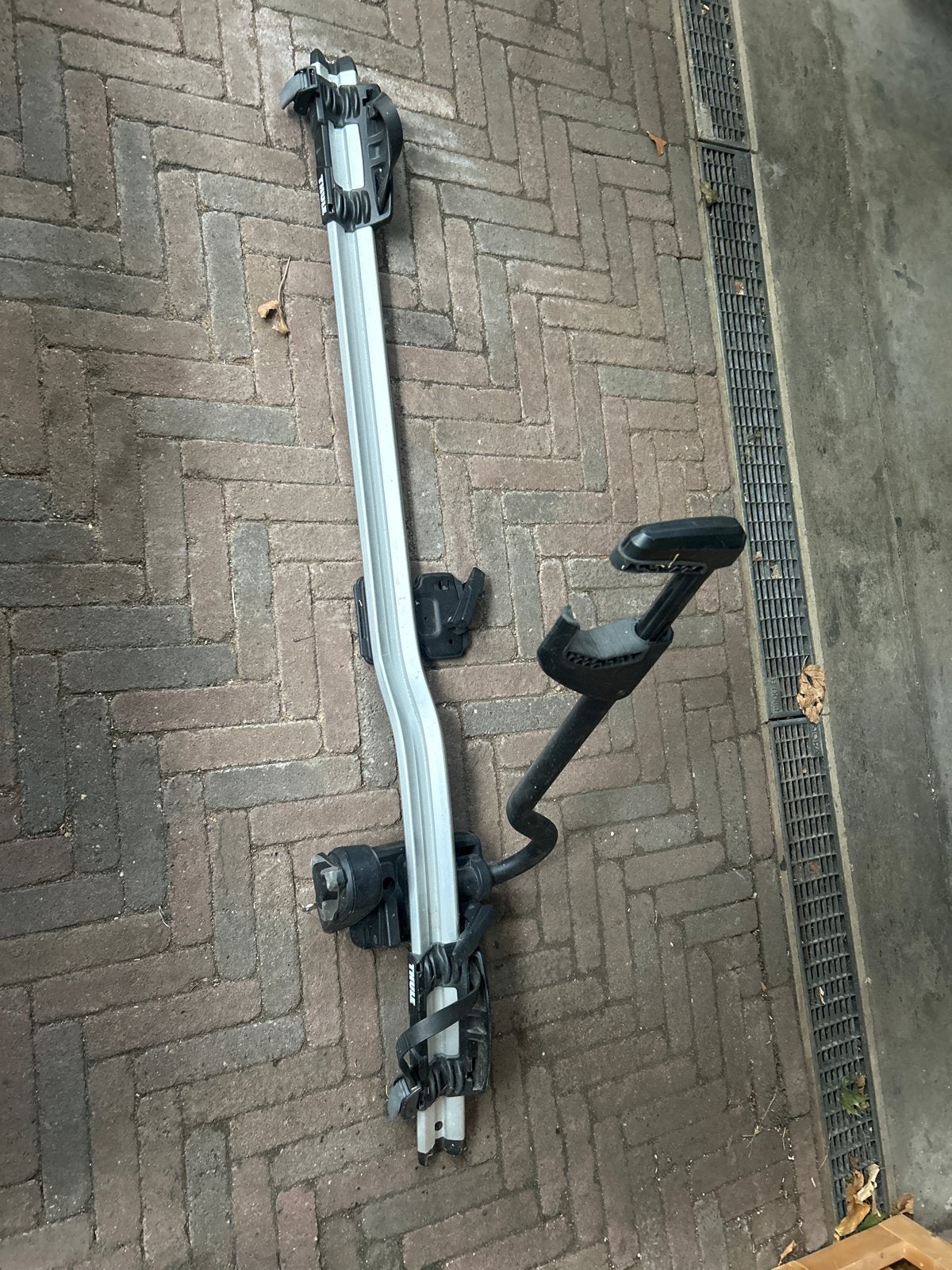 Thule proride Fietsendragers Dakdrager - Gebruikt, Auto diversen, Ophalen of Verzenden, 1 fiets, Gebruikt, Dakdrager