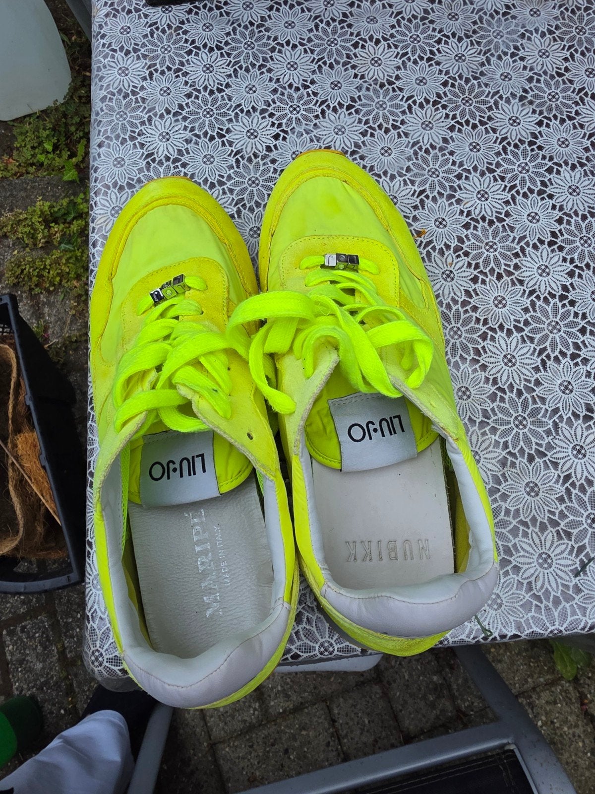 Liu Jo sneakers in felgeel. 41, Liu Jo, Geel, Ophalen of Verzenden, Sneakers of Gympen