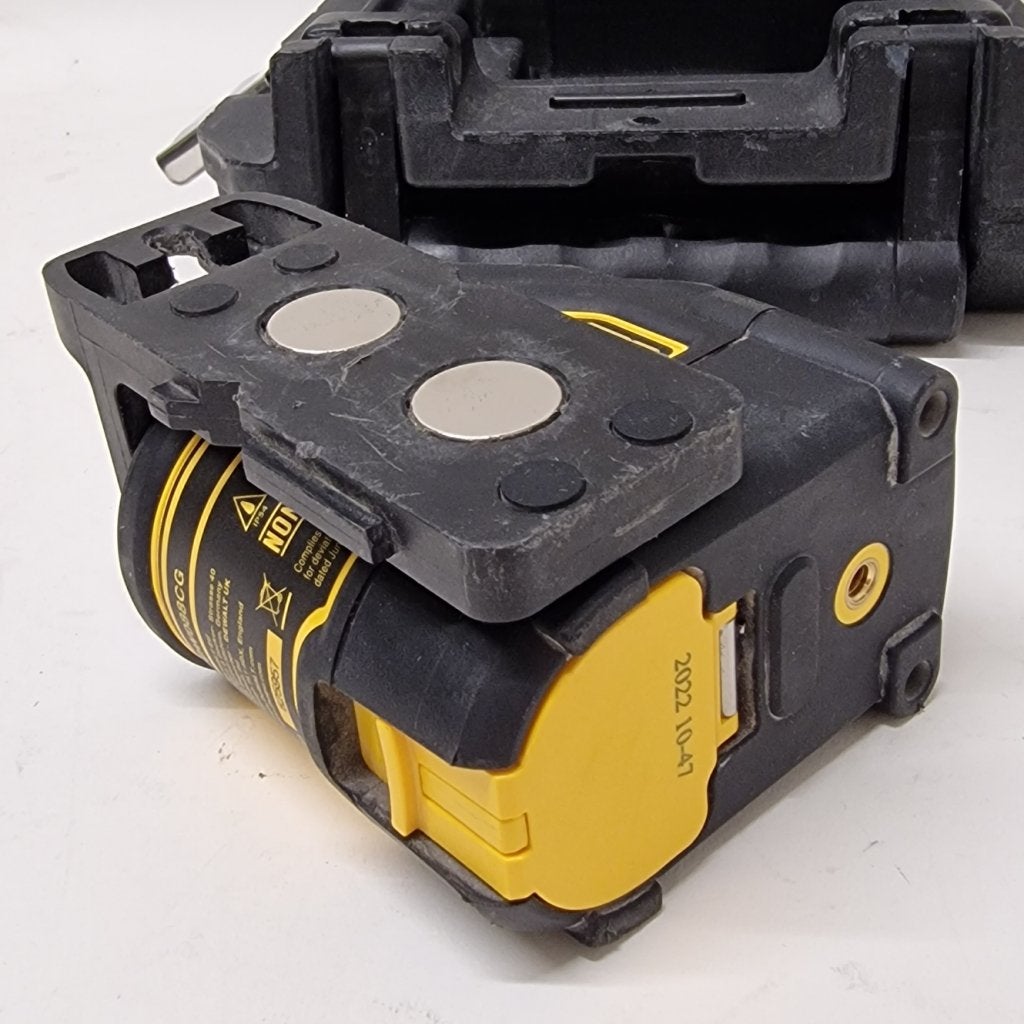 Foto 5 van DEWALT DW088CG Kruislijnlaser Groen | Nette staat