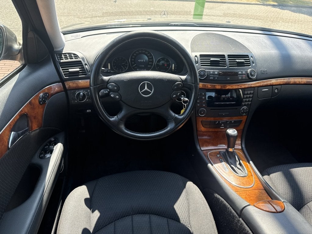 Mercedes-Benz E-Klasse 200 CDI Elegance automaat airco nette, Auto's, Mercedes-Benz, Automaat, Gebruikt, 4 cilinders, Origineel Nederlands
