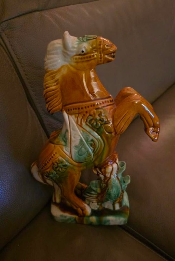 Prachtig paard van porselein, Antiek en Kunst, Ophalen of Verzenden