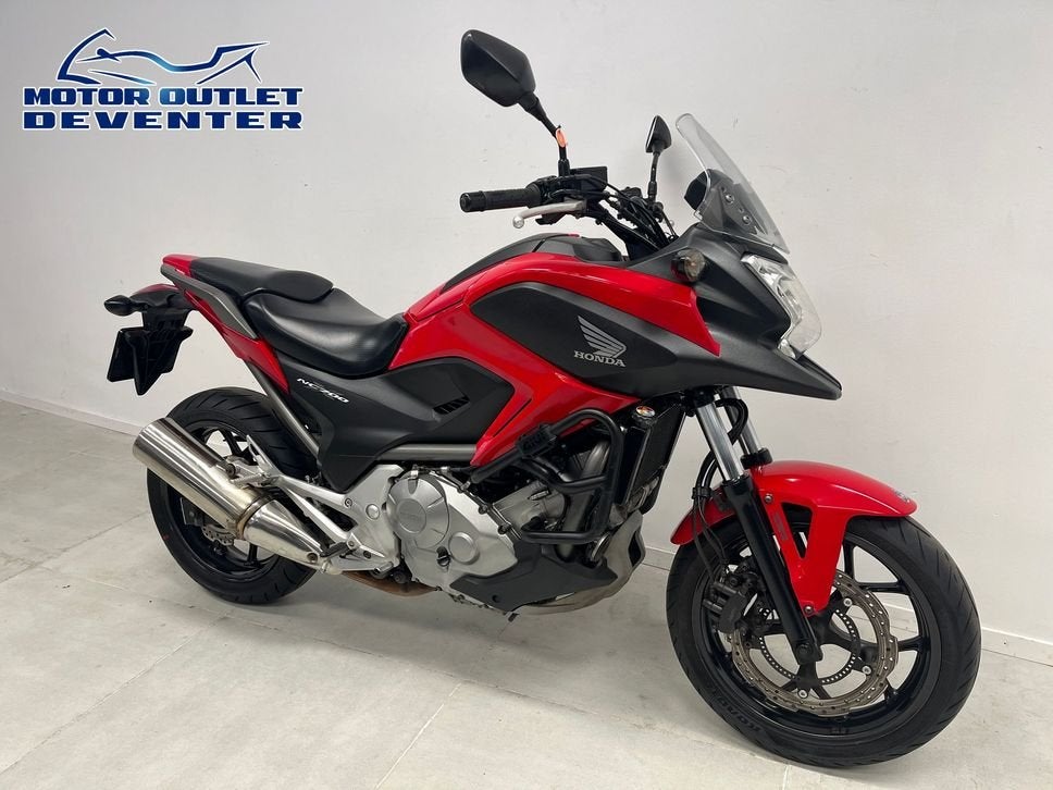 HONDA NC 700 X DCT C-ABS (bj 2013) NC700X 35kW A2 geschikt, Motoren, 2 cilinders, HONDA, Motorrijbewijs A, Bedrijf