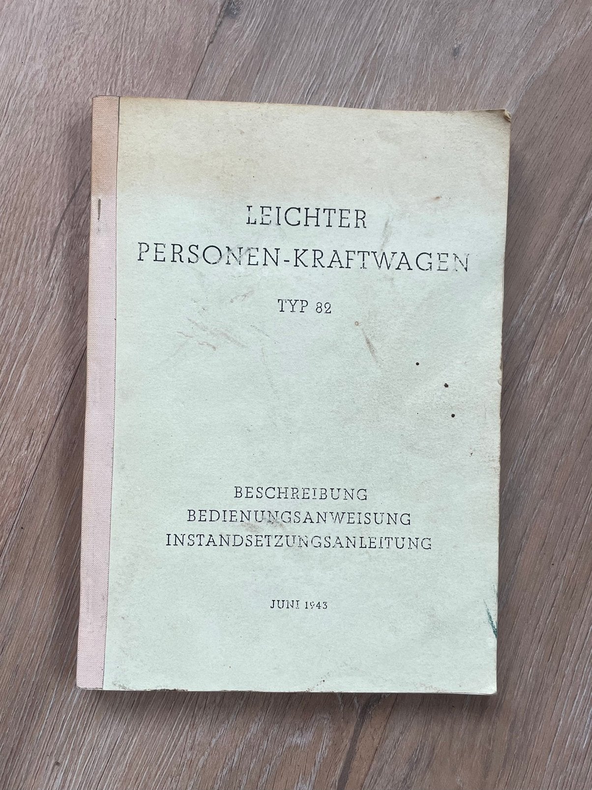Handboek voor VW Kubelwagen, juni 1943, A5 formaat, Ophalen of Verzenden, Landmacht, Duitsland, Boek of Tijdschrift