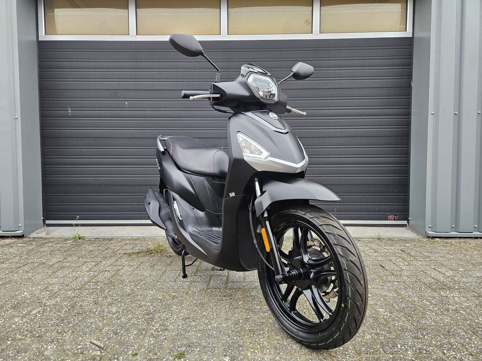 SYM SYMPHONY 50 4T E5+ 45 BJ2026 MAT ZWART 4806KM TOPSTAAT!, SYM, Overige modellen, Onbekend, Zo goed als nieuw