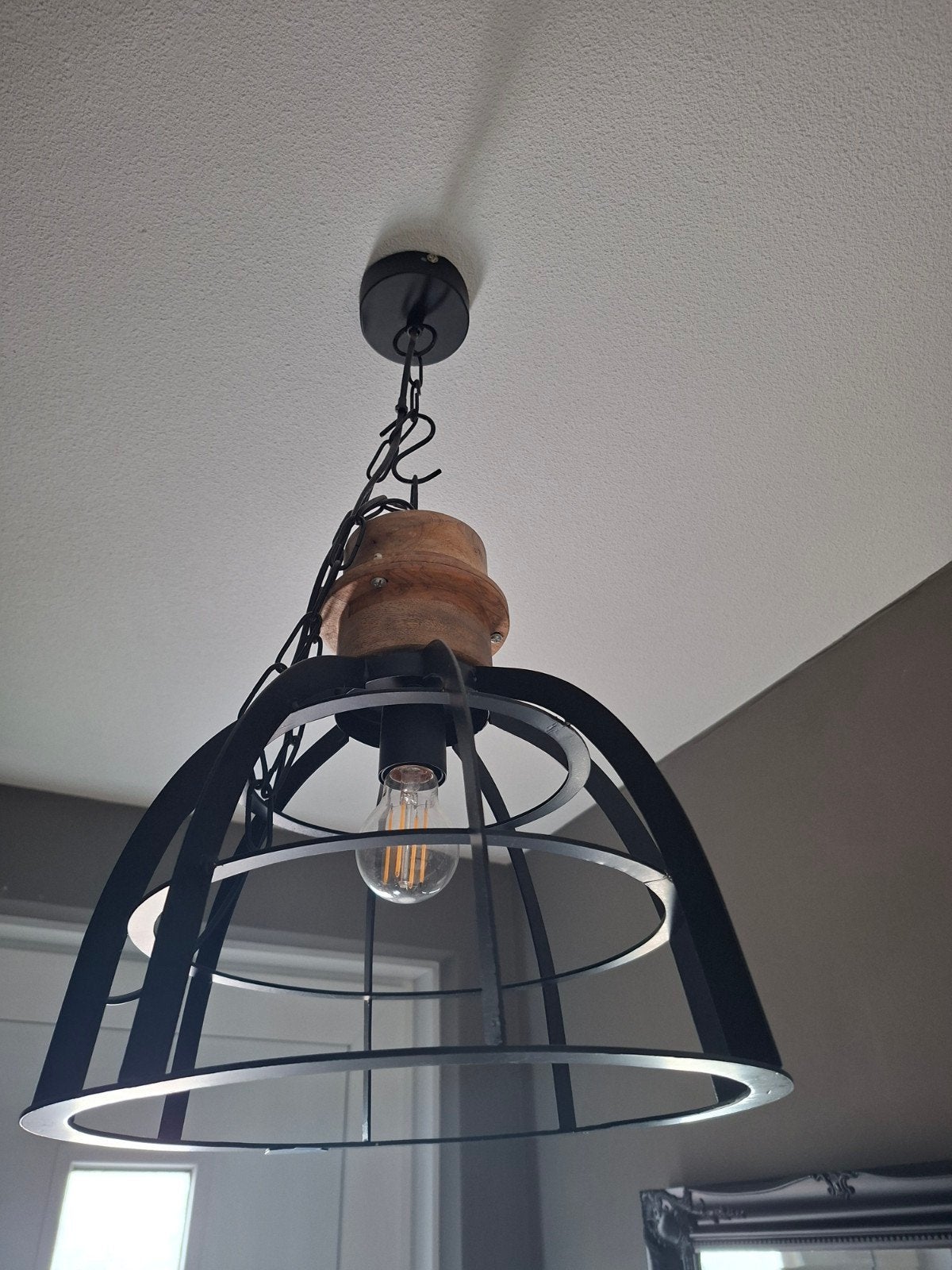 Set van 4 mat zwarte lampen met hout - 2 grote, 2 kleine, Ophalen, Zo goed als nieuw, Hout, E27 (groot)
