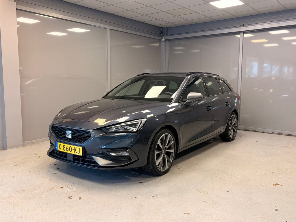 Seat Leon Sportstourer 1.5 TSI FR Launch Edition | Electr. a, Auto's, Seat, 4 cilinders, 150 pk, Leon, Leder en Stof