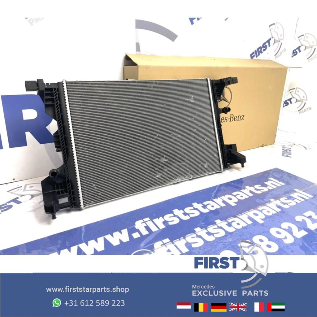 A2475003800 KOELER RADIATEUR W177 V177 C118 X118 W247 H247 X, Gebruikt, -, Ophalen of Verzenden, -