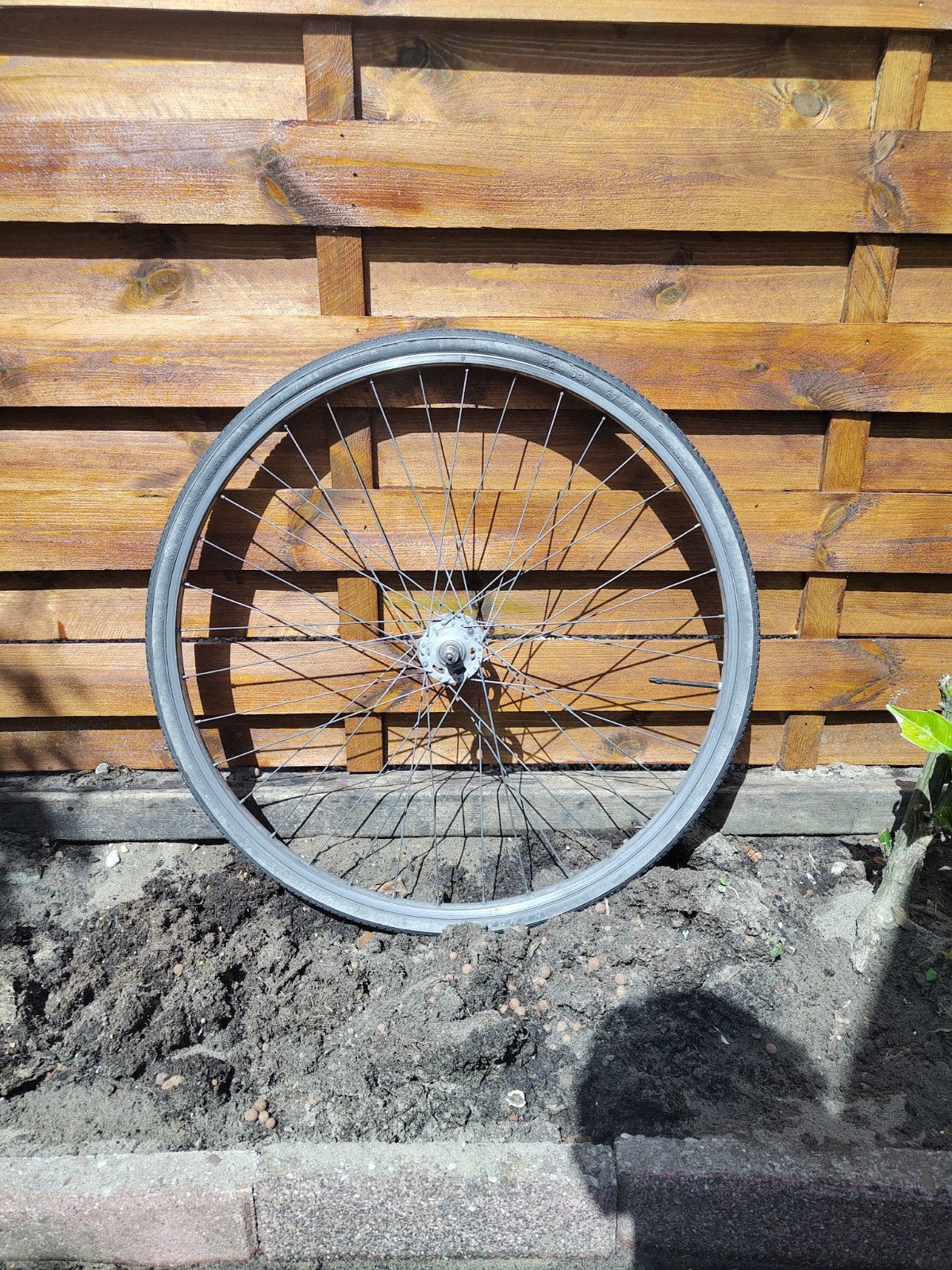 Voorwiel 27 x 1 1/4 (32-630) met gratis achterwiel, Wiel, Gebruikt, Staal, Ophalen of Verzenden