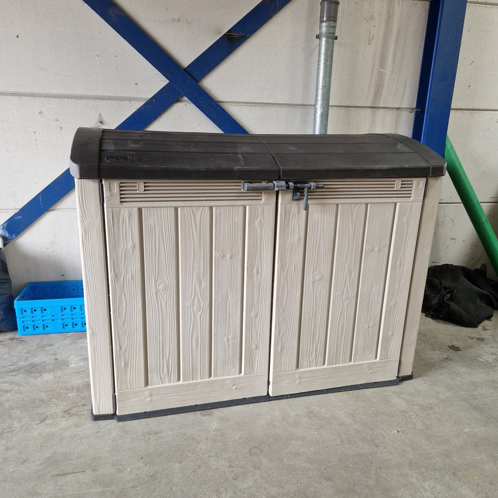 Keter Opbergbox - Ruime en Weerbestendige Tuinberging, Tuin en Terras, Bergingen en Tuinkasten, Ophalen of Verzenden, Gebruikt