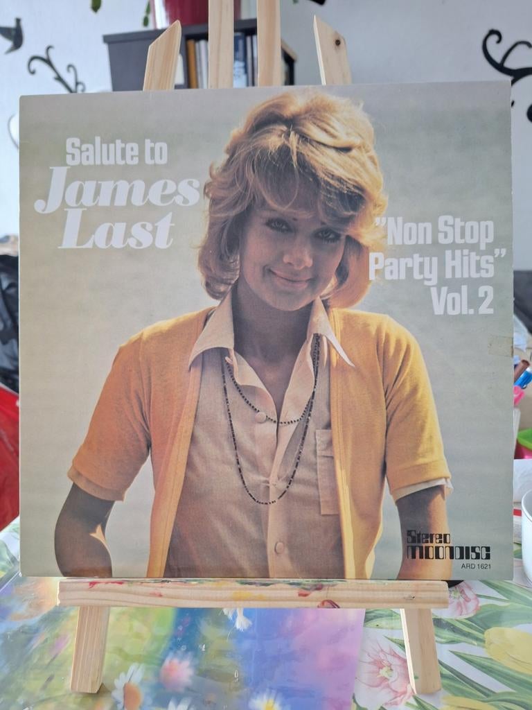 Salute to James Last "Non Stop Party Hits" Vol. 2 LP, Ophalen of Verzenden, 1970 - 1979, Gebruikt, 12 inch