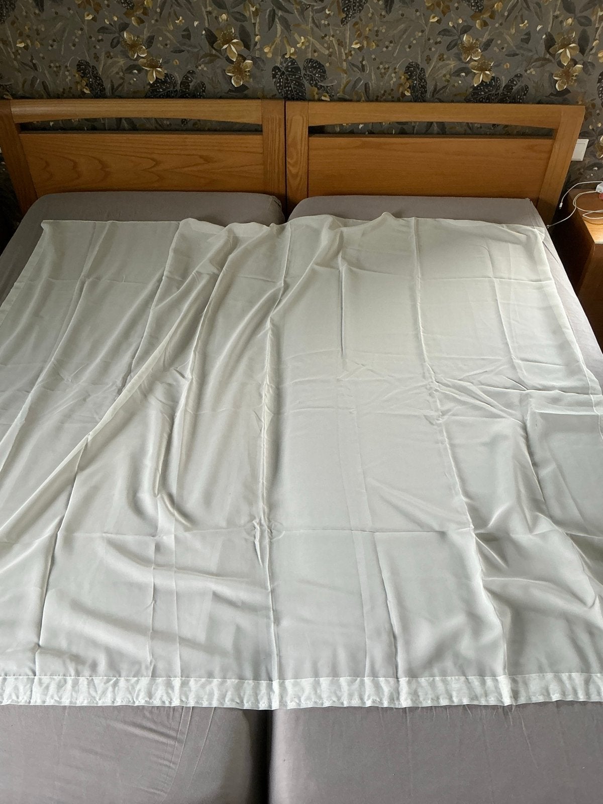 2x Vitrage gebroken wit - 1,61m x 1,75m, Ophalen of Verzenden, Gebruikt, Crème, Vitrage