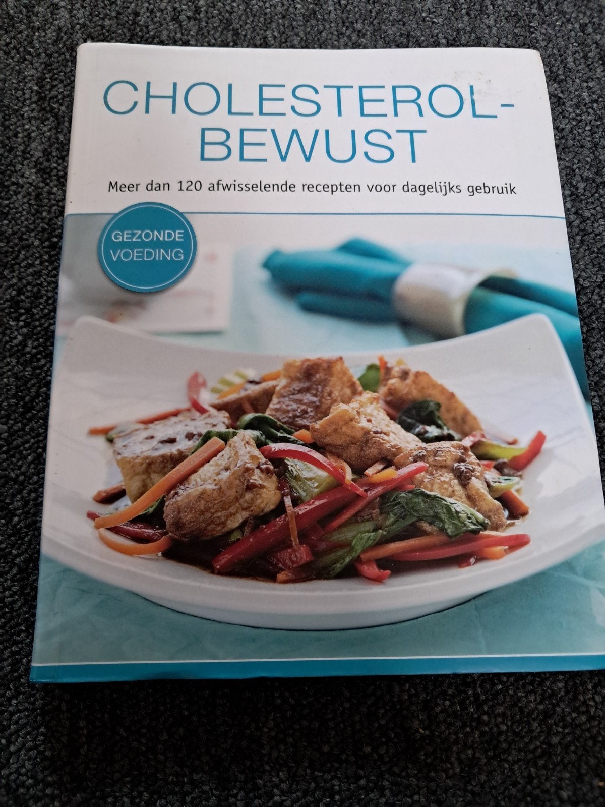 Cholesterol-Bewust: Meer dan 120 recepten voor dagelijks ge, Boeken, Onbekend, Hoofdgerechten, Ophalen of Verzenden, Zo goed als nieuw