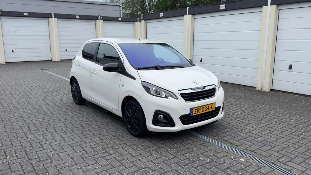 Peugeot 108 1.0 E-vti 72pk 5D 2019 Wit, Auto's, Peugeot, 4 stoelen, Wit, Origineel Nederlands, Handgeschakeld