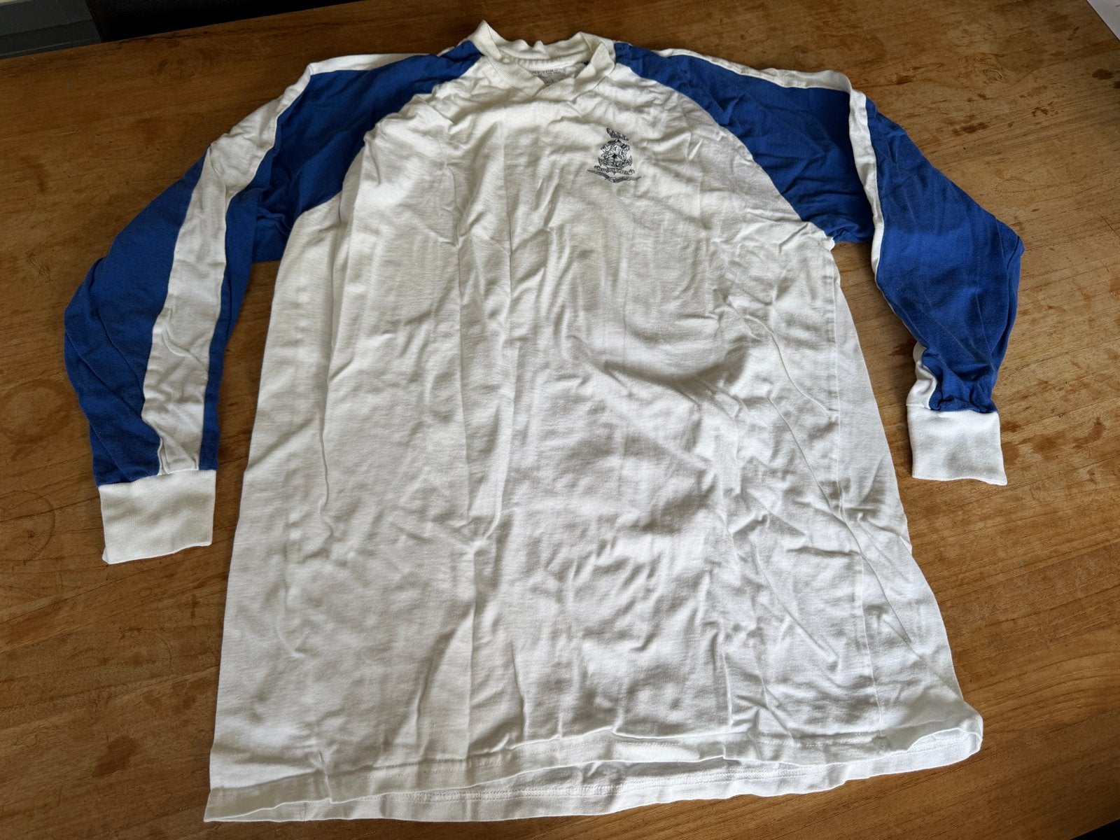 Defensie sportshirt lange mouw - Wit/Blauw maat 10, Ophalen of Verzenden, Luchtmacht, Nederland, Kleding of Schoenen