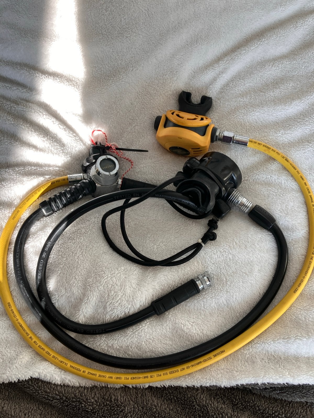 Aqualung LX en Mares MV duikregelaars, Ophalen of Verzenden, Gebruikt, Overige typen